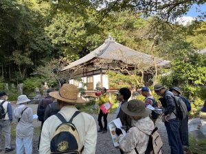 小野史を歩く会昨年の様子